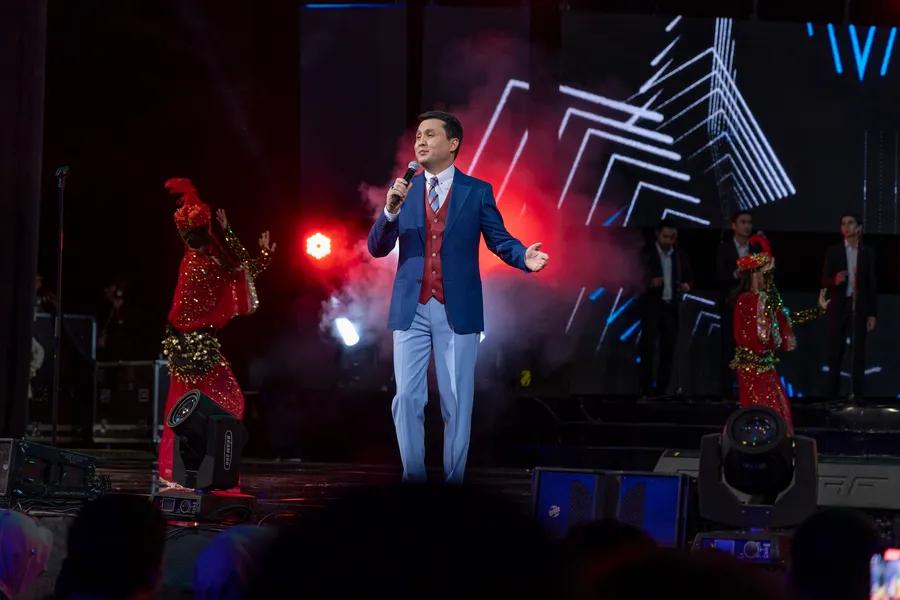 "E'zozdasiz aziz ayollar" gala konsert