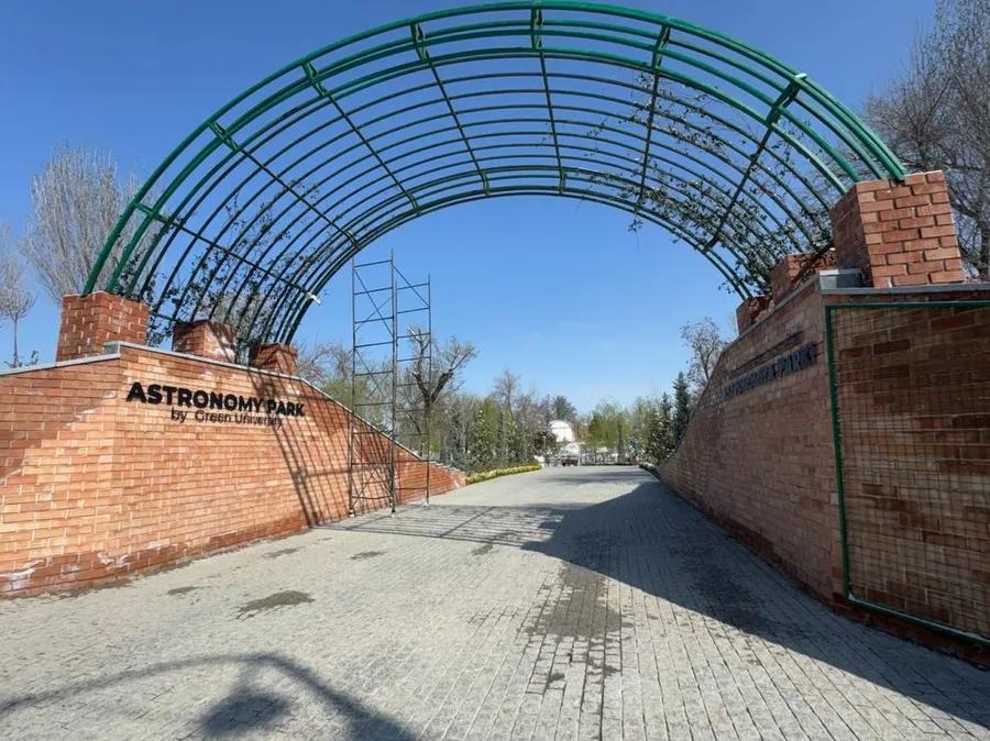 Выставка «100 уникальных работ Дилором Мамедовой»