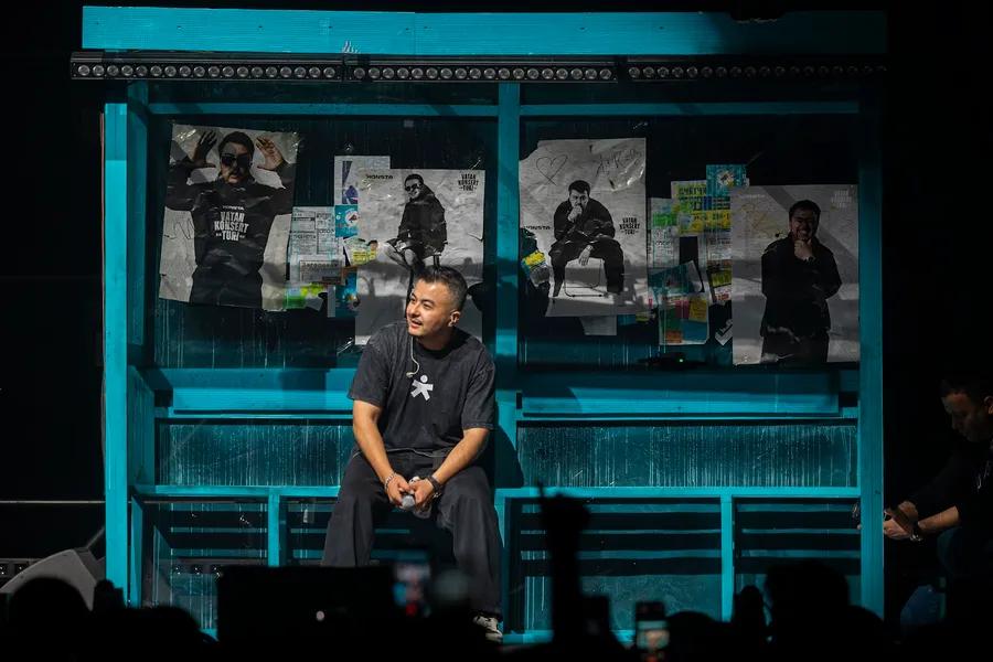 Konsta ishtirokida "Hammasi roast" shousi