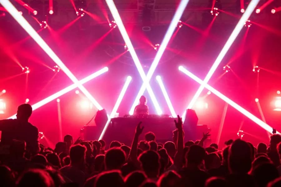 Фестиваль электронной музыки MUZONE FEST