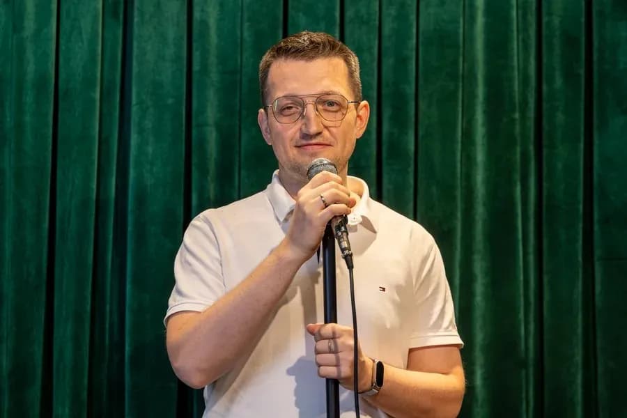 Праздничный концерт к четырехлетию Standup UZ в SAHNA