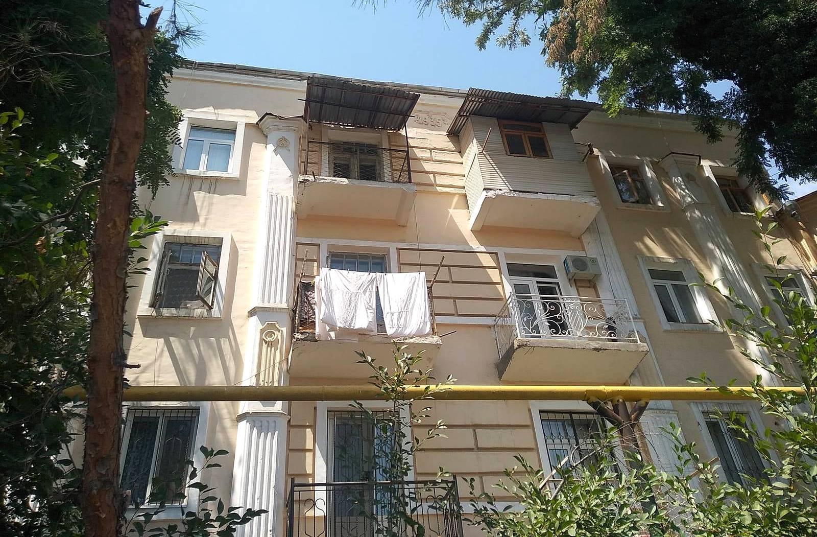 Аллей кўчасидаги турар жой уйи